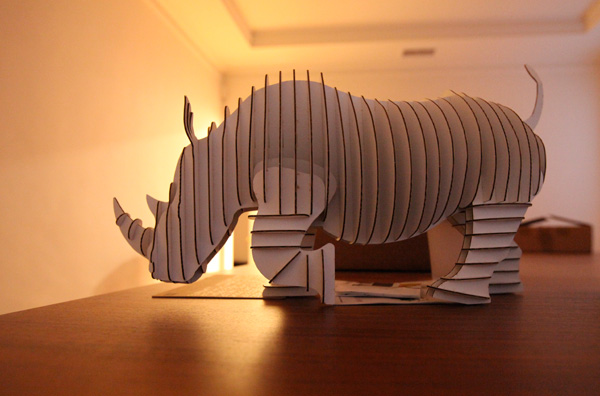 rhino1.jpg